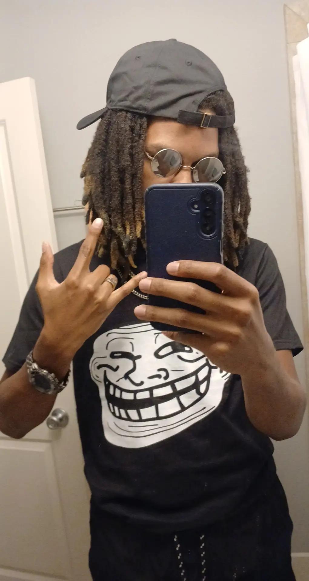 @YourNeighborhoodSchizo