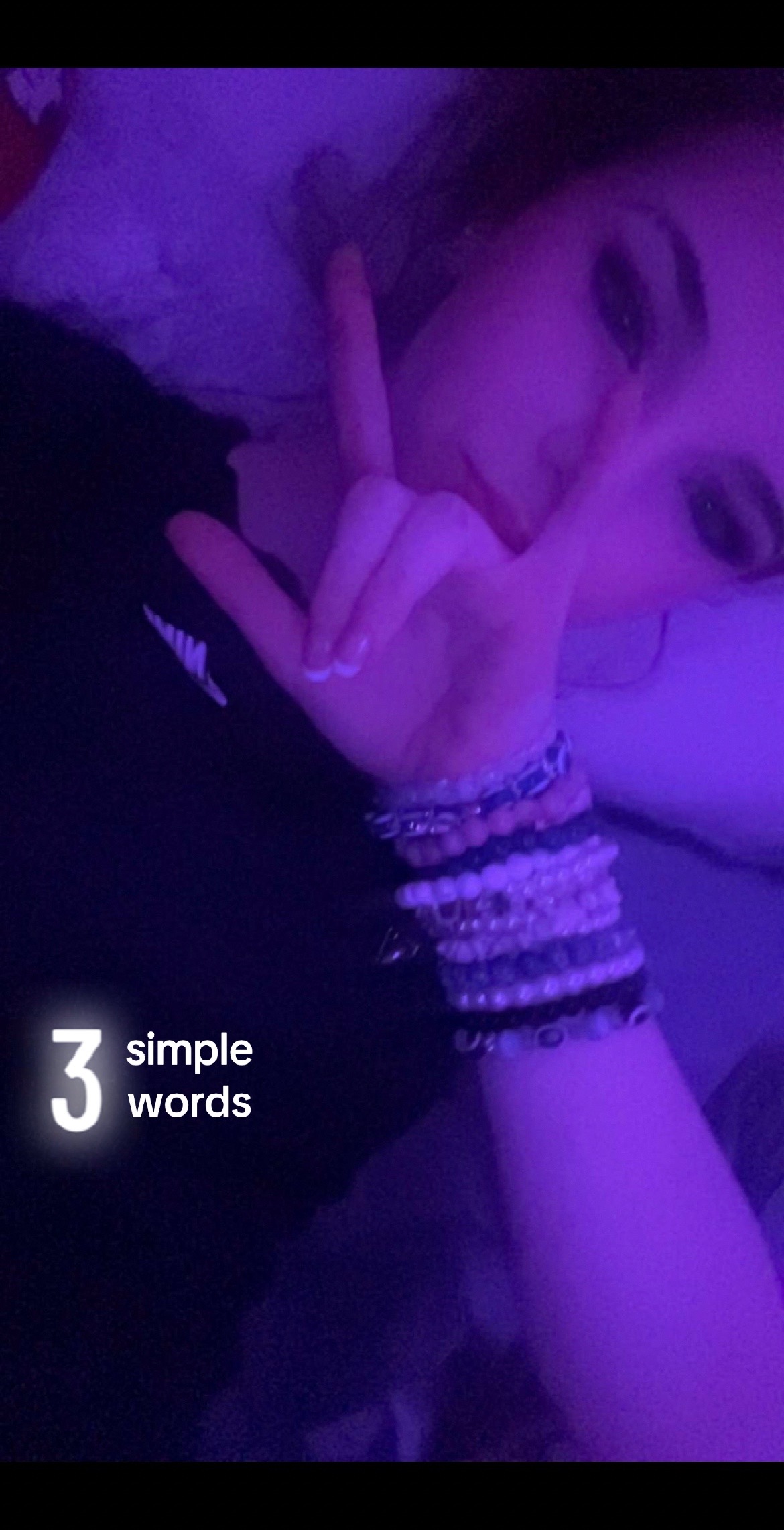 @𝐛𝐞𝐜𝐬 ❤︎︎