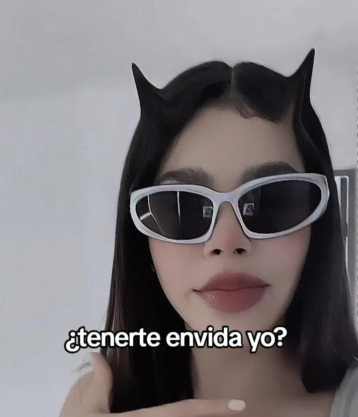 @una random👻xD