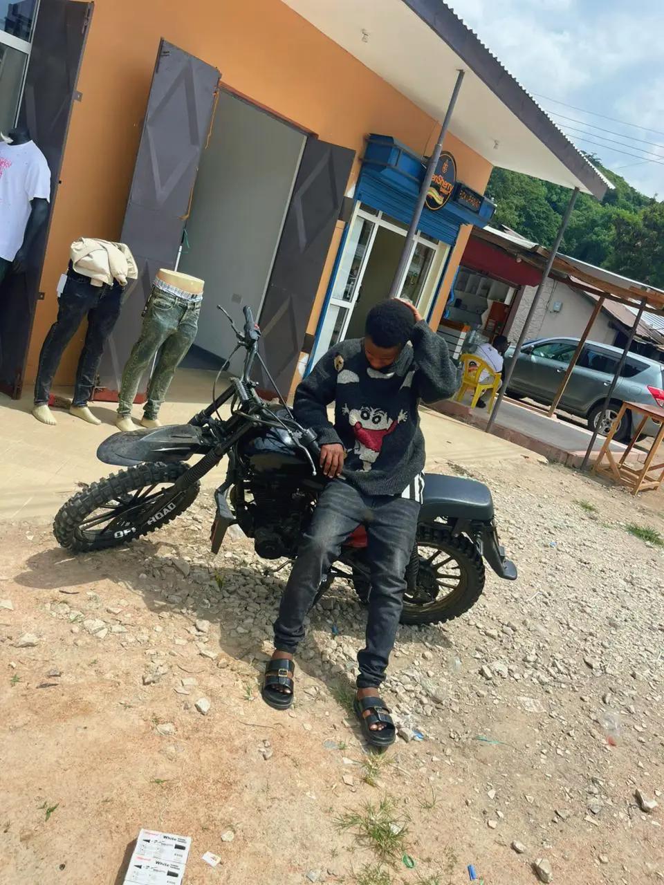@MEEK MJINI STORE🛒🛍️🛩️✈️