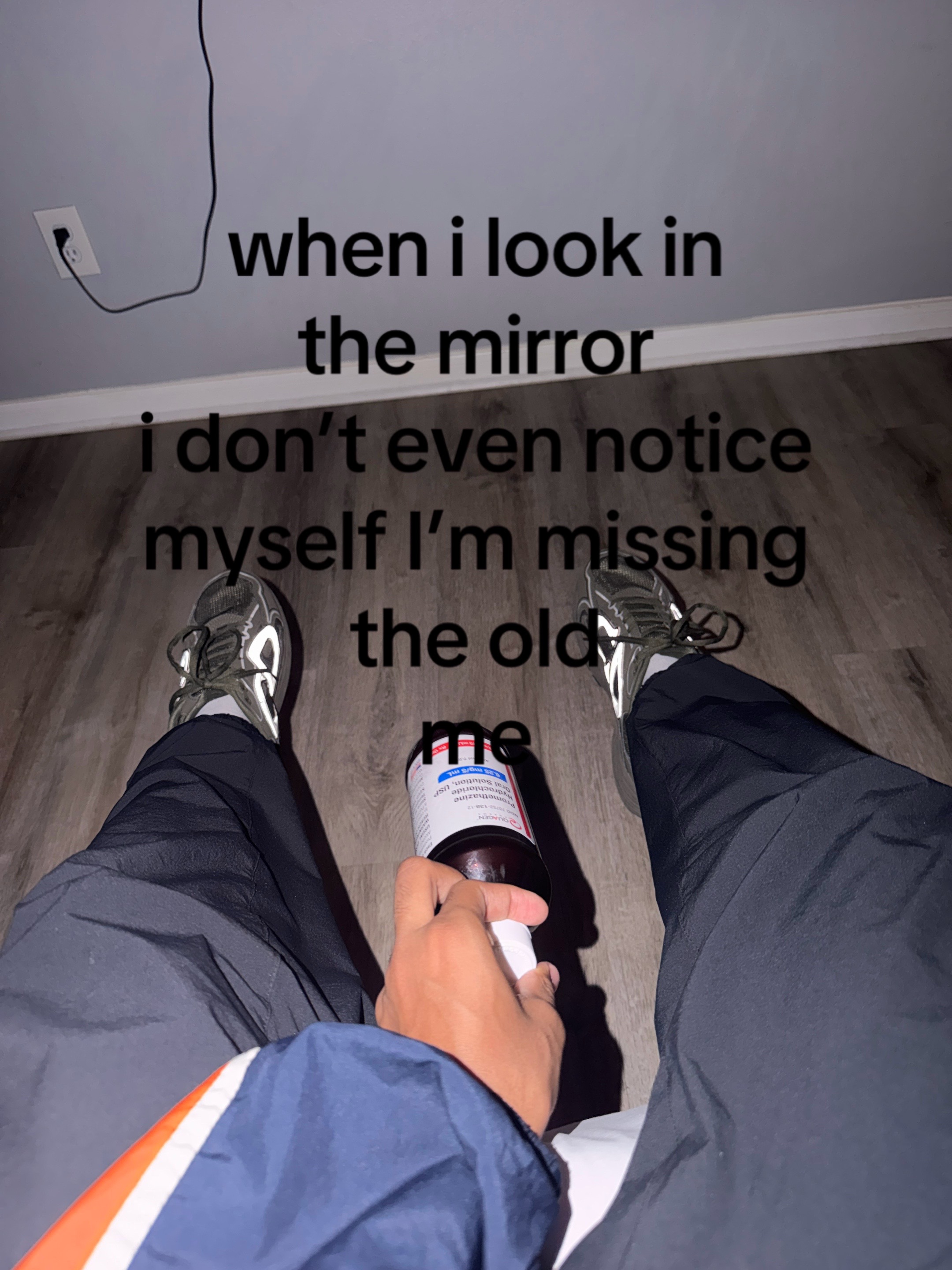 @Juju🫧🖤🐺