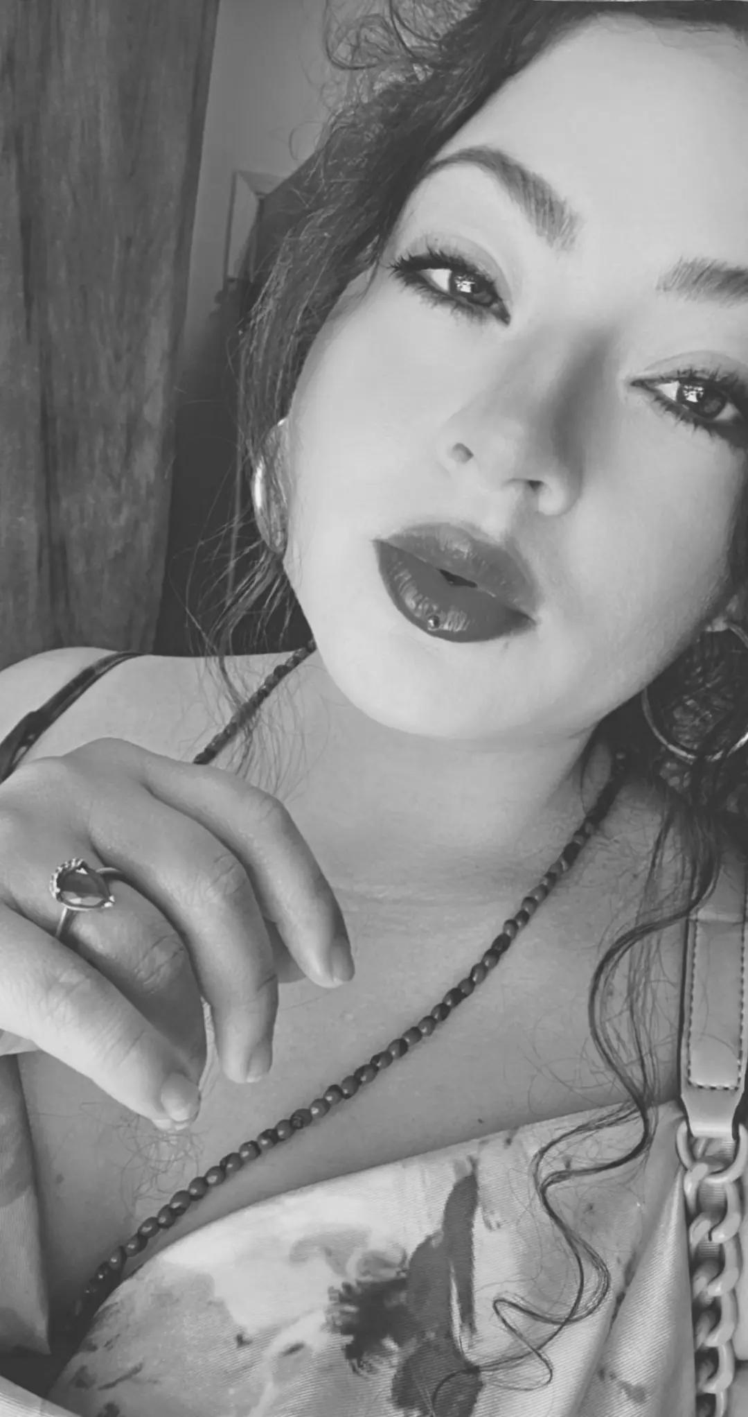 @💘la monita🐥🇨🇺🤙👀👅