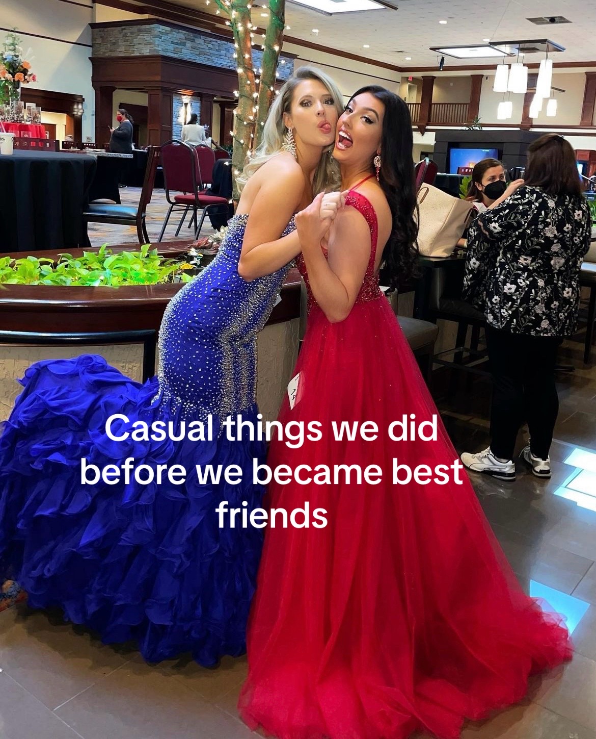 @Elisabeth McCallum
