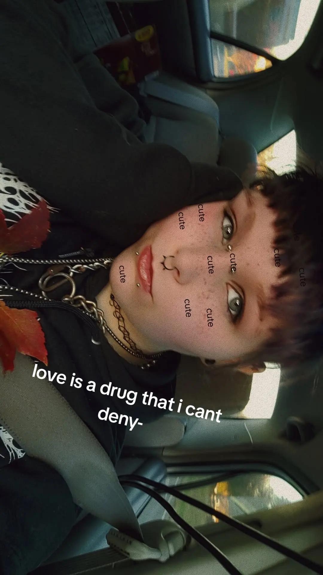 @Ally_Wolfy666