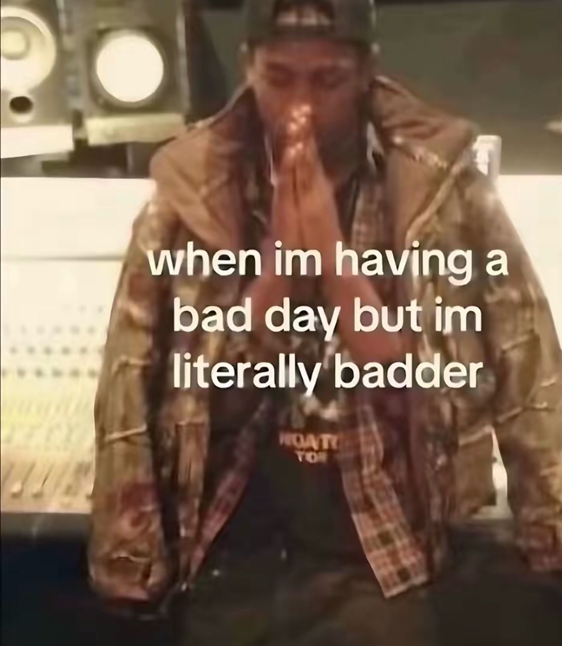 @manipostswhatever