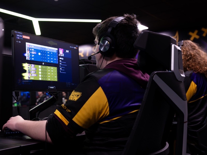 @🟪Maverick Esports🟨