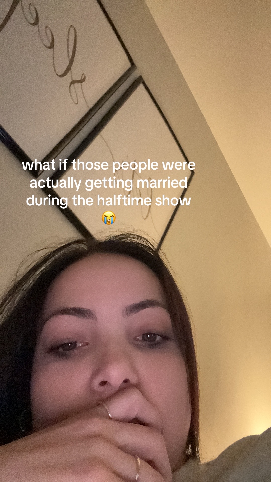 @Nia