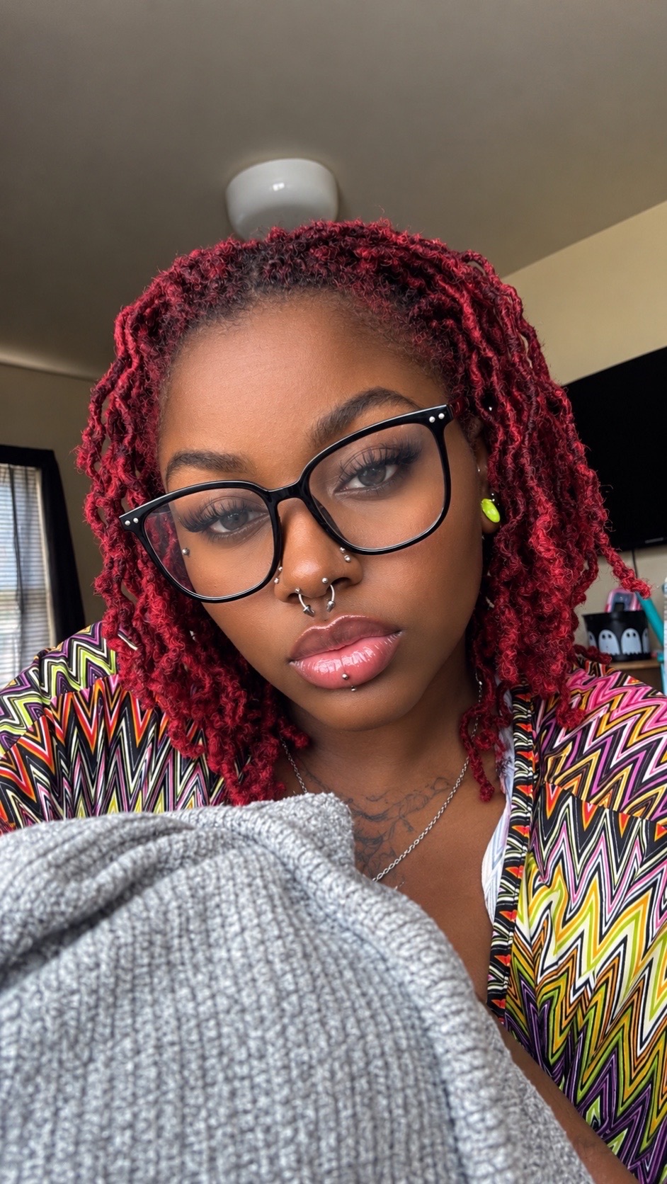 @pretty_locs_women_