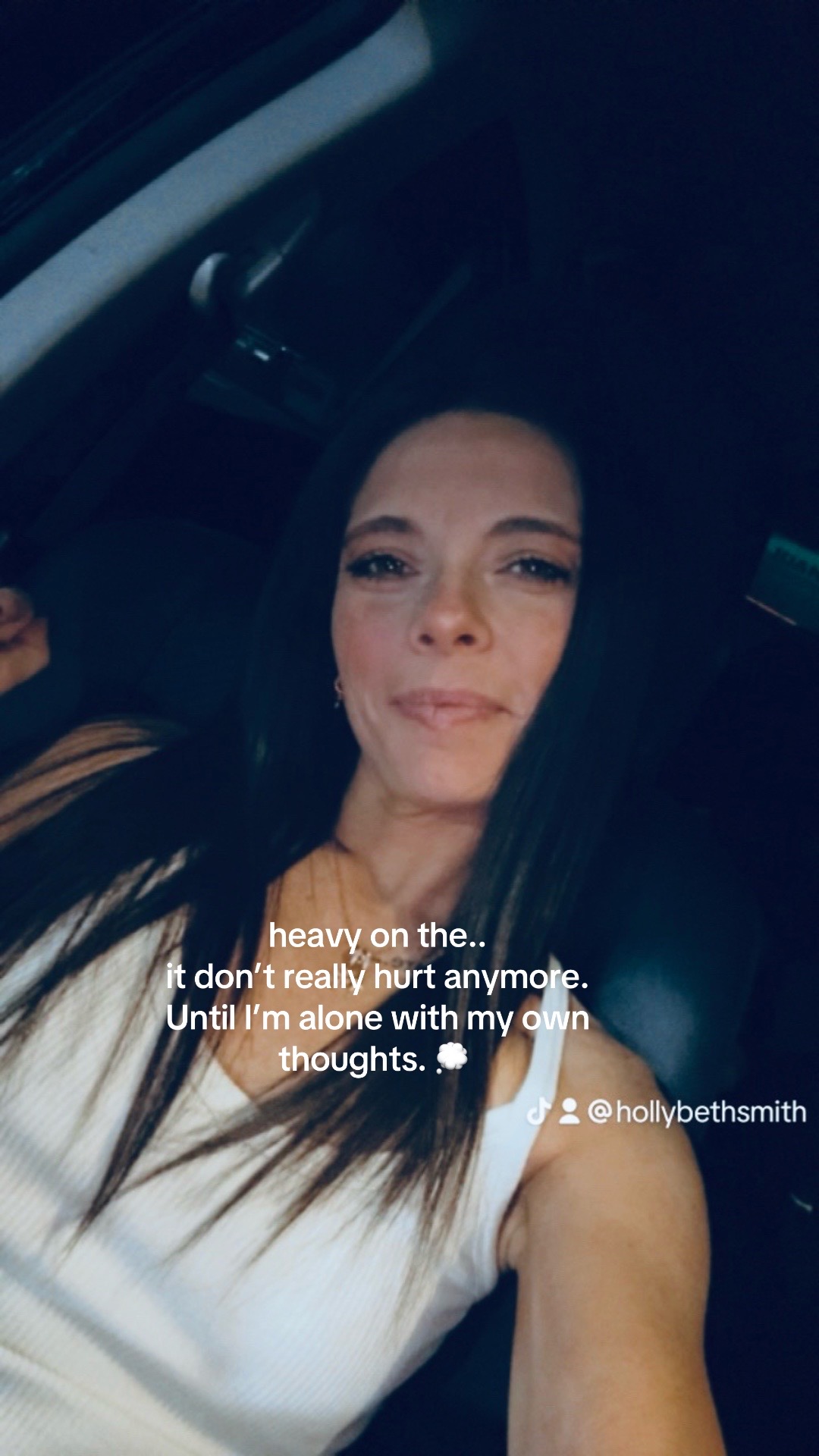 @hollybeth.🤍