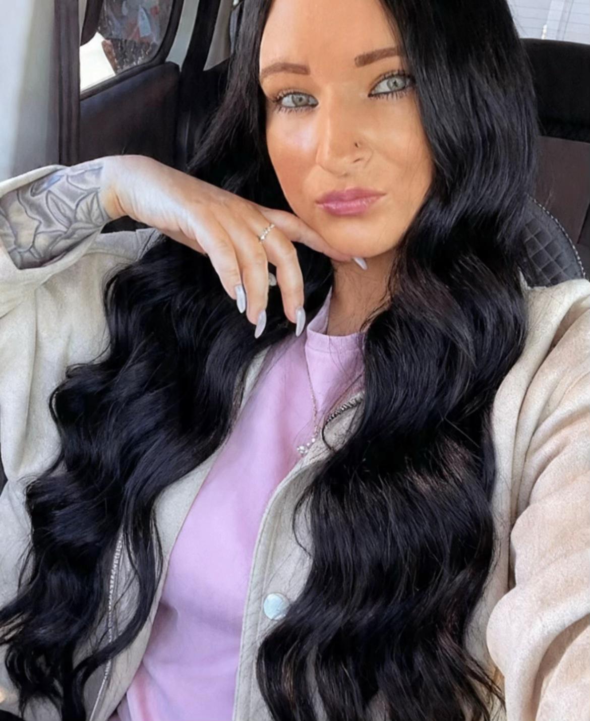 @❥𝓛𝓪𝓾𝓻𝓪