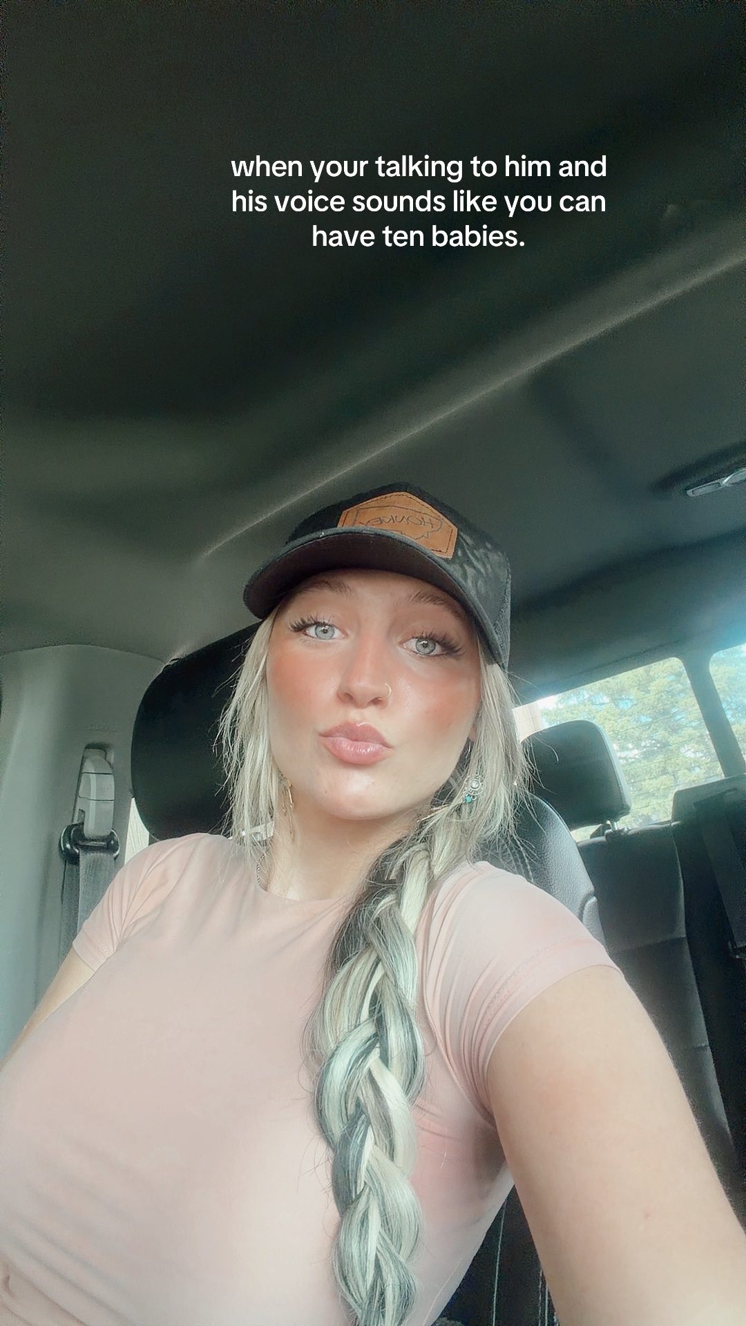 @rowdyblonde