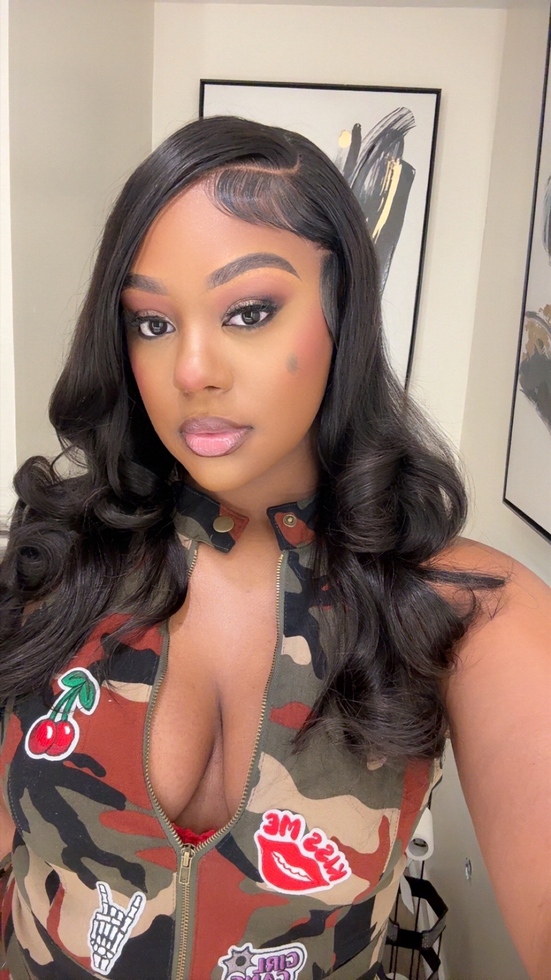 @GlamorousGi