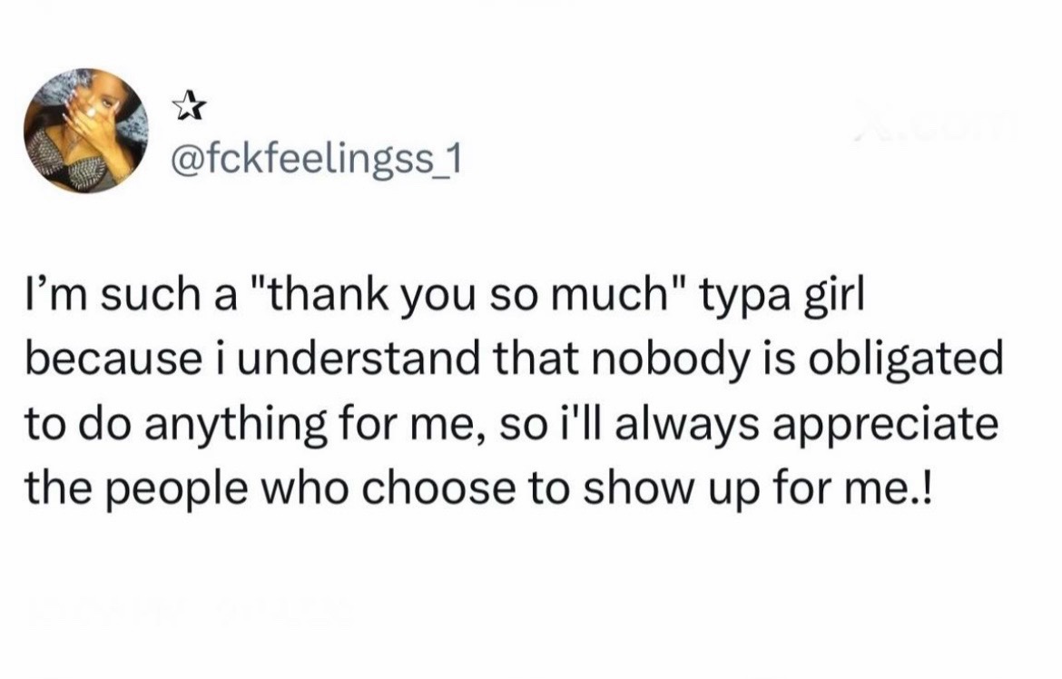 @QUEEN👑