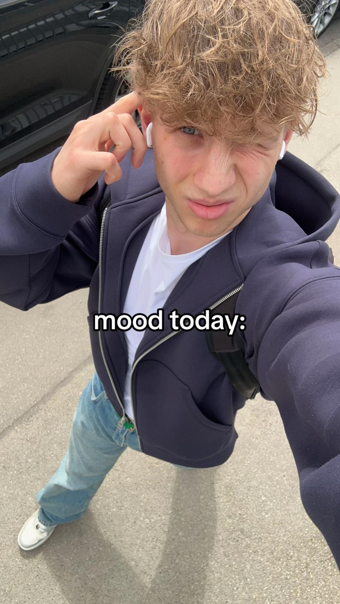 @Syme