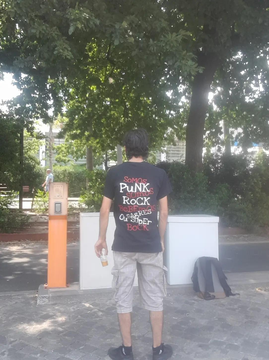 @MetalHead 🇵🇹 🤘🤘🖤🖤