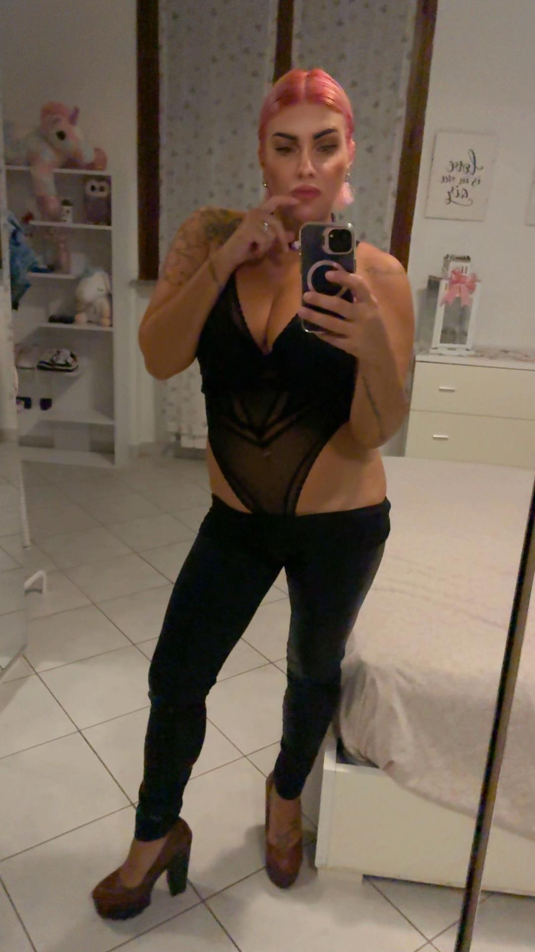 @Angela Olla