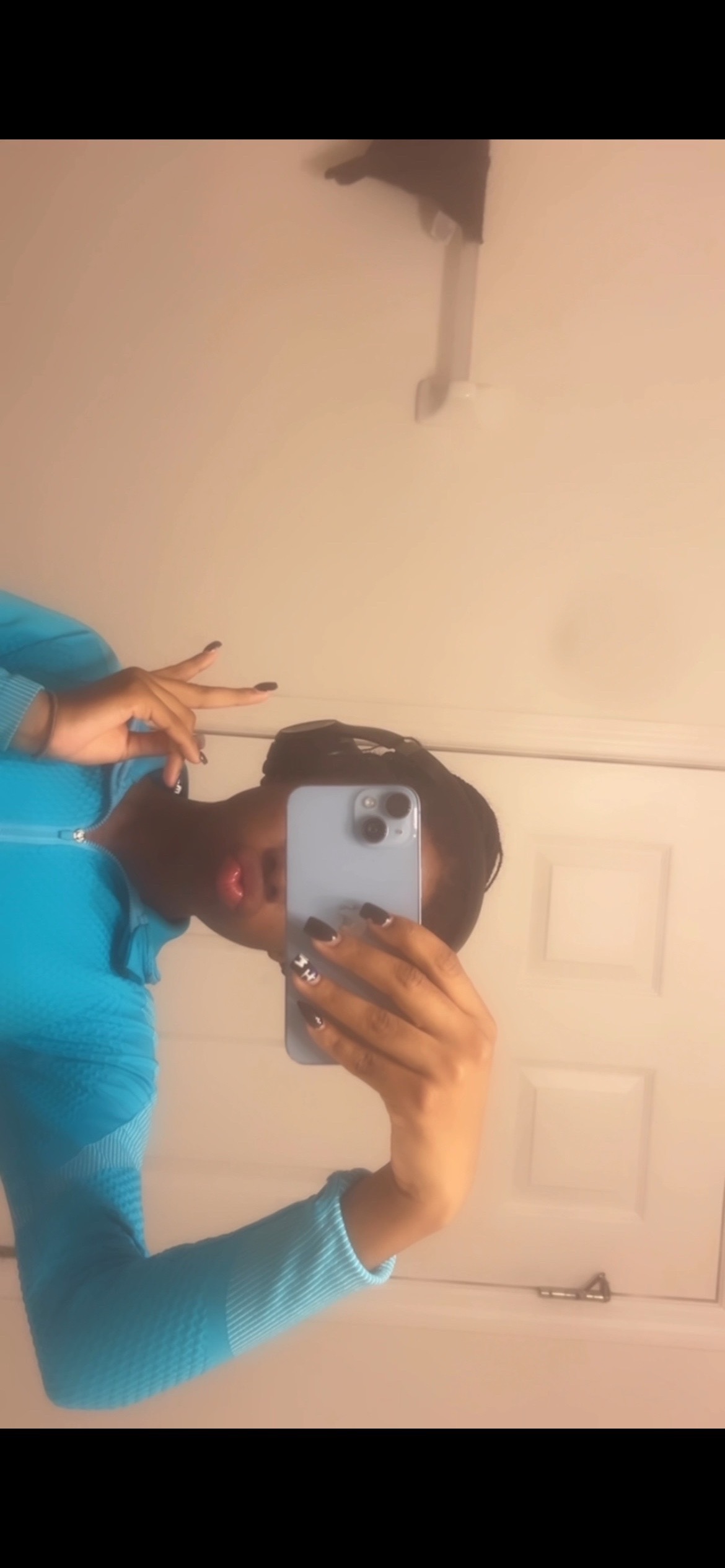 @niyaa.xoo