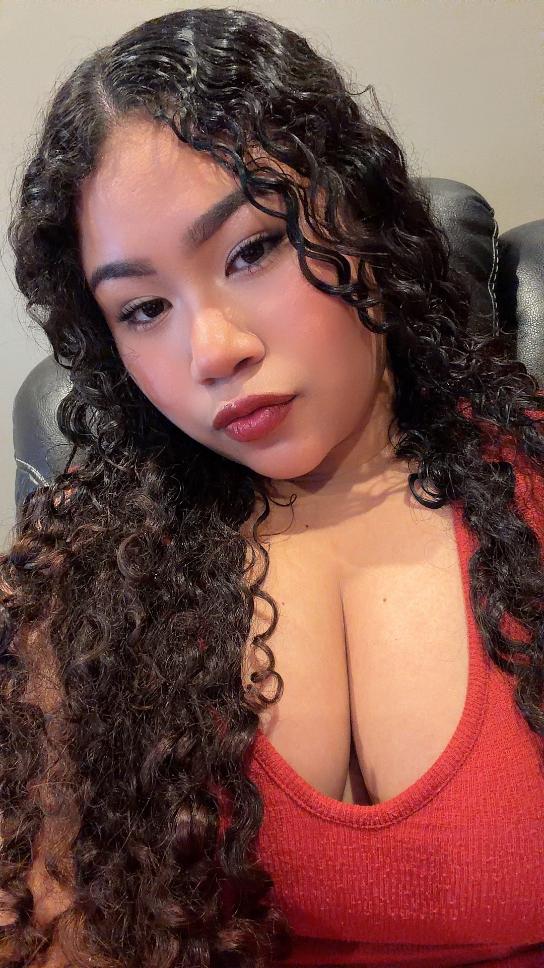 @🦄Arii Nembhard🦄