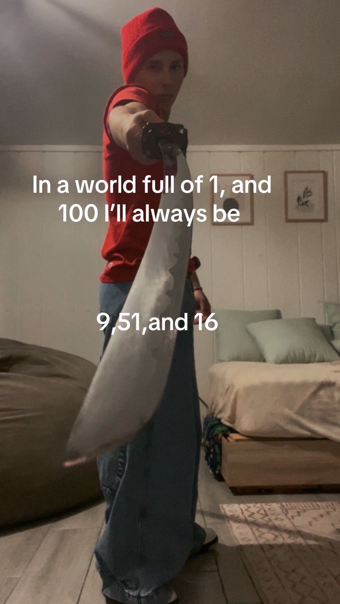 @Ċħąřłęş