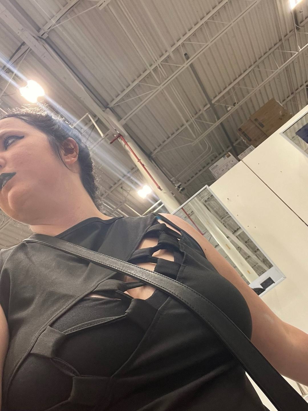 @GOTHICXIX