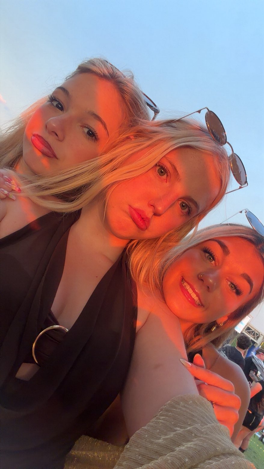 @kayspamz