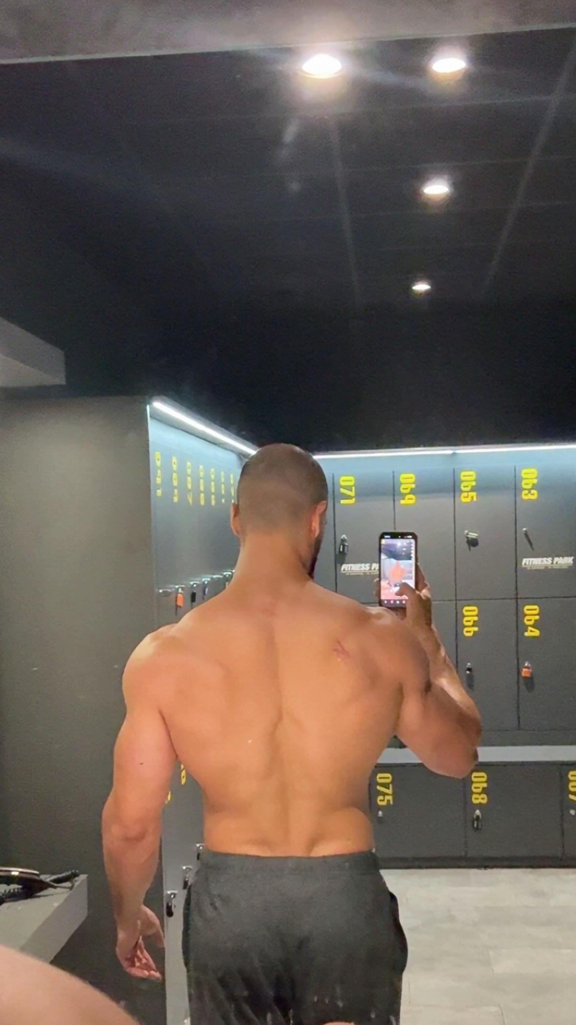 @Qubasiwk