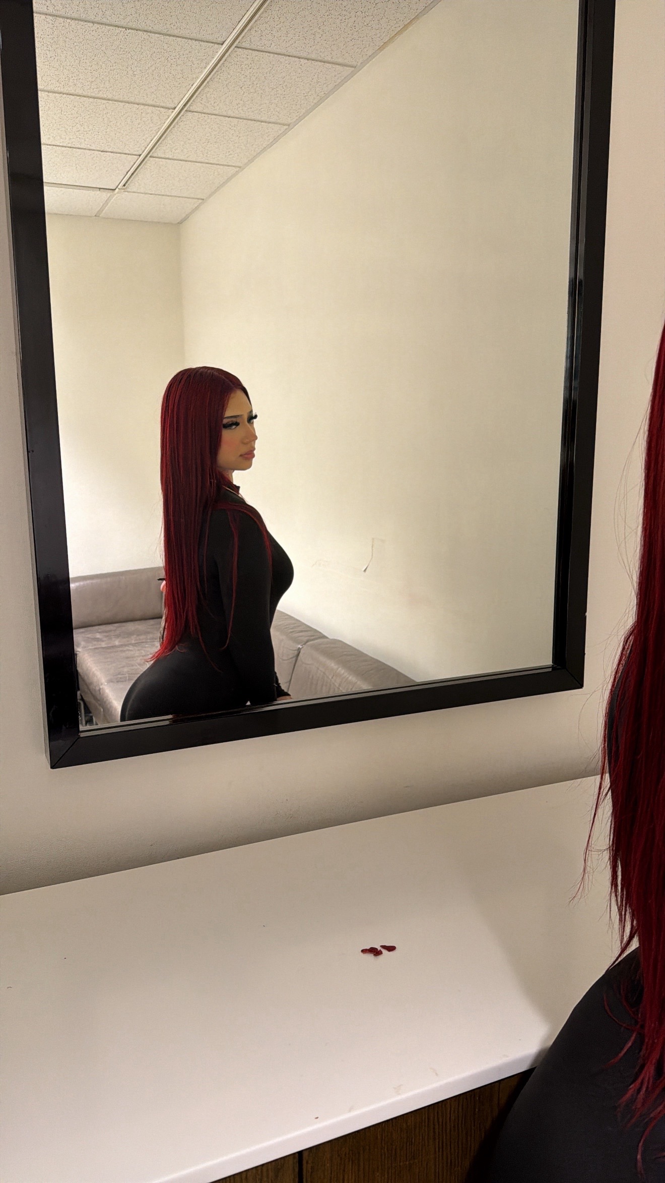 @Aysslin