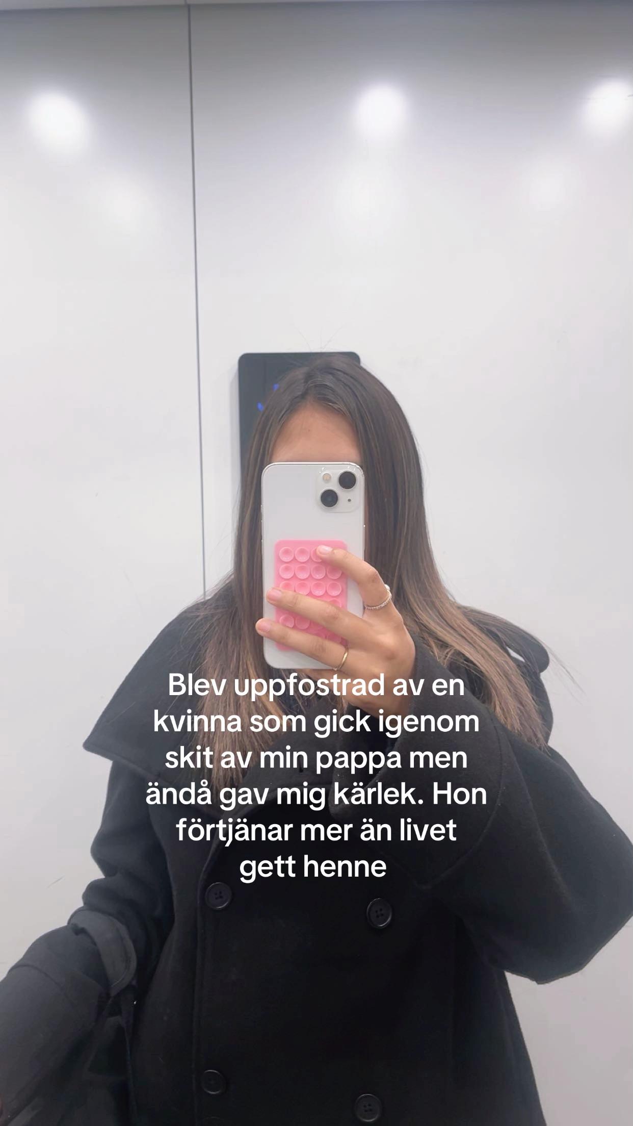 @Stella