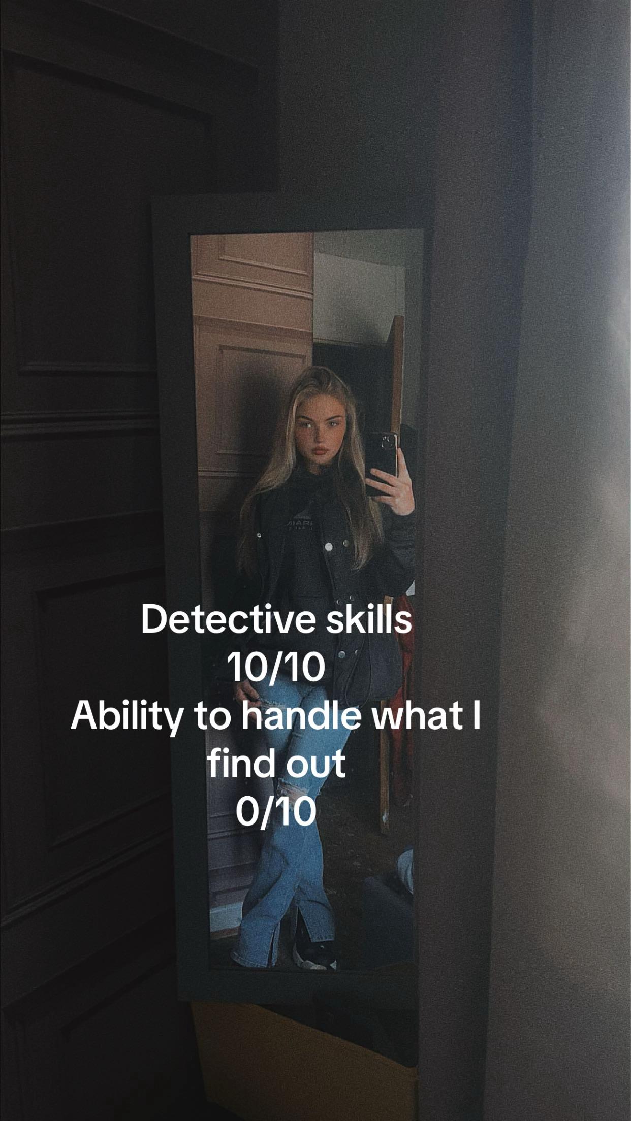 @Maisie Holland