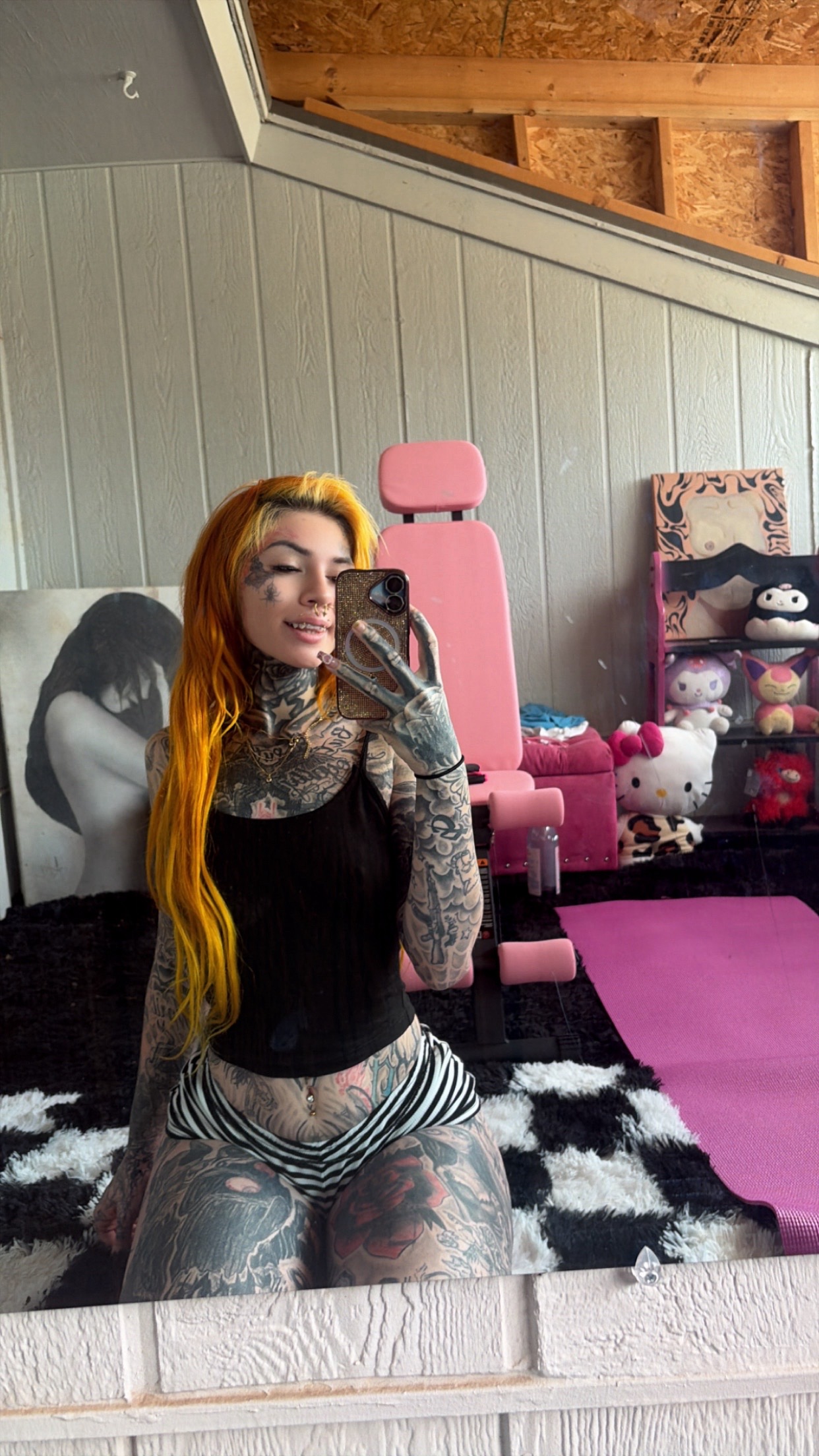 @Mommy Long Legz