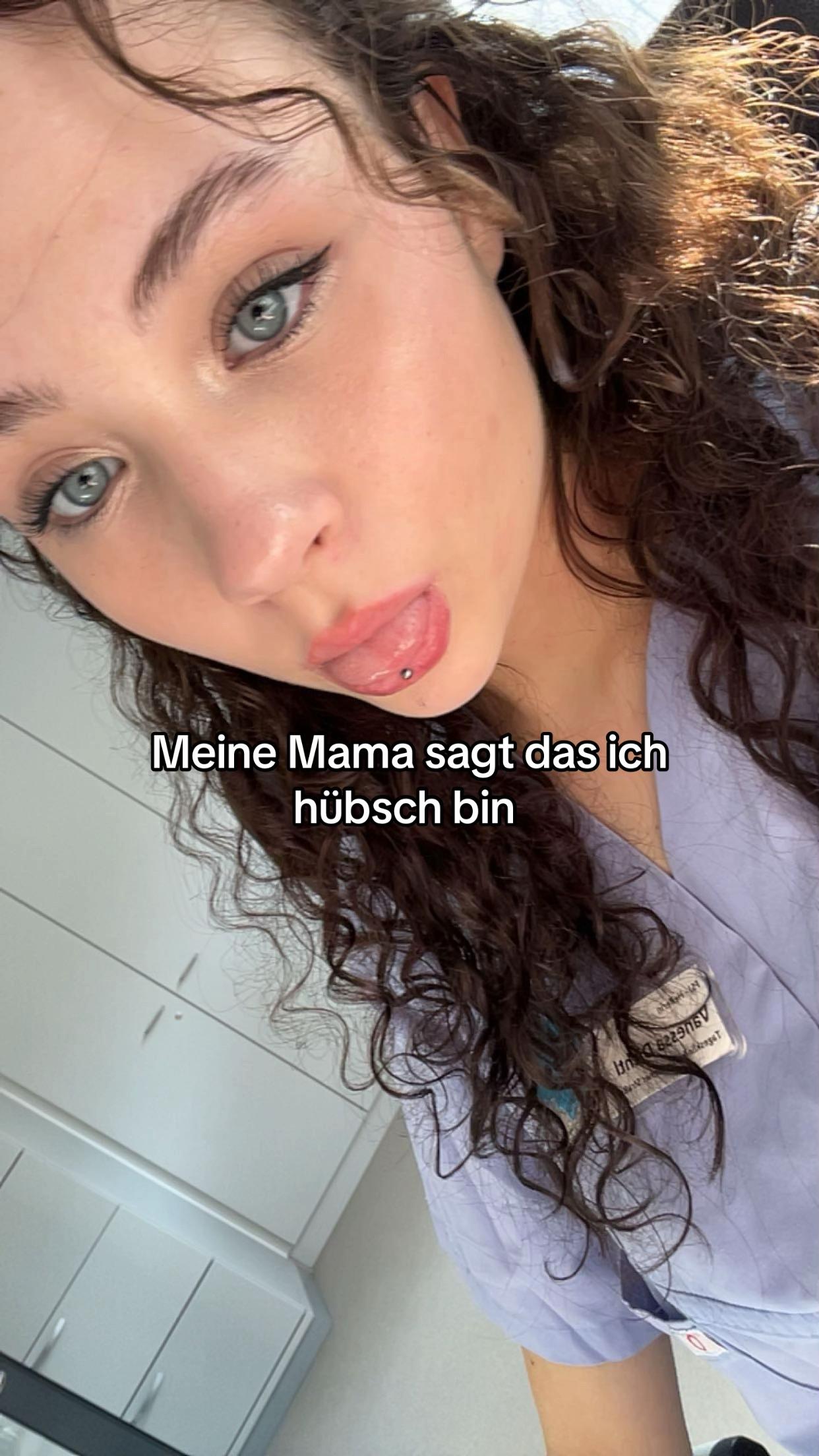 @vanessa_elly_