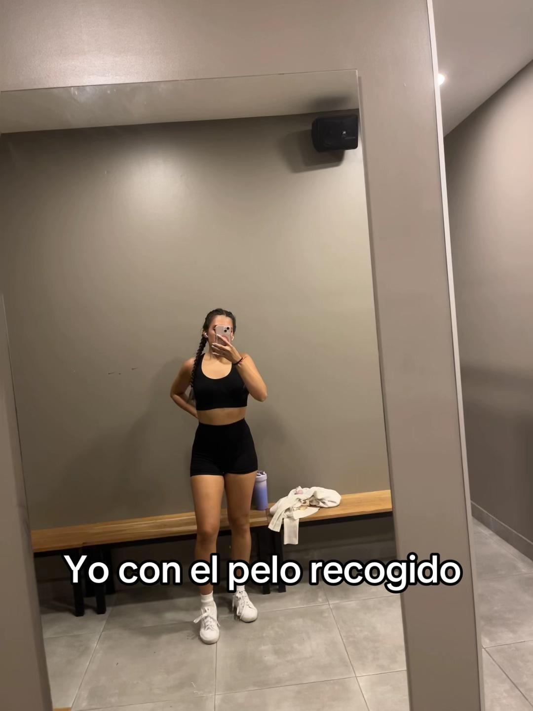 @Nicole