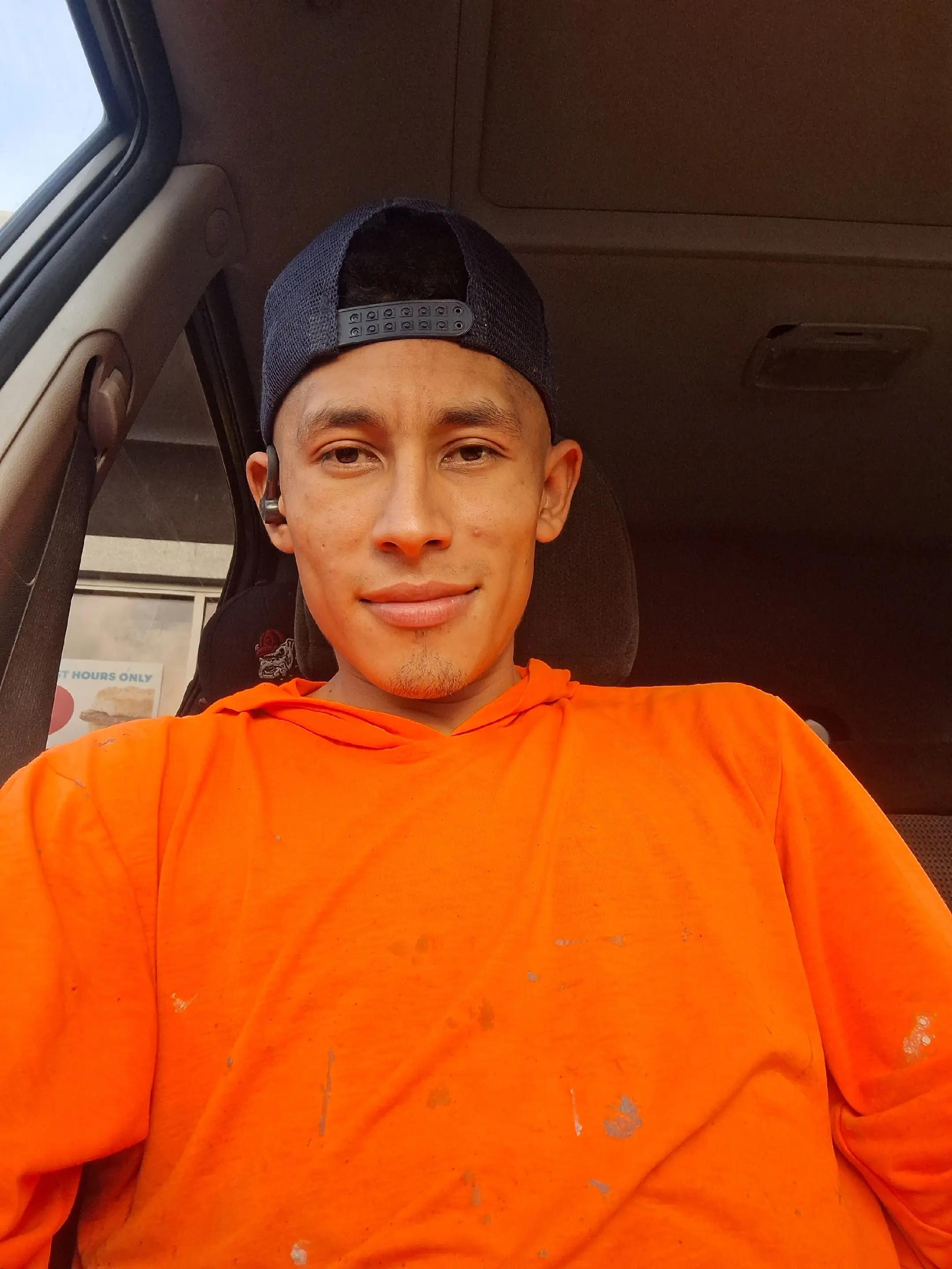 @Ramírez