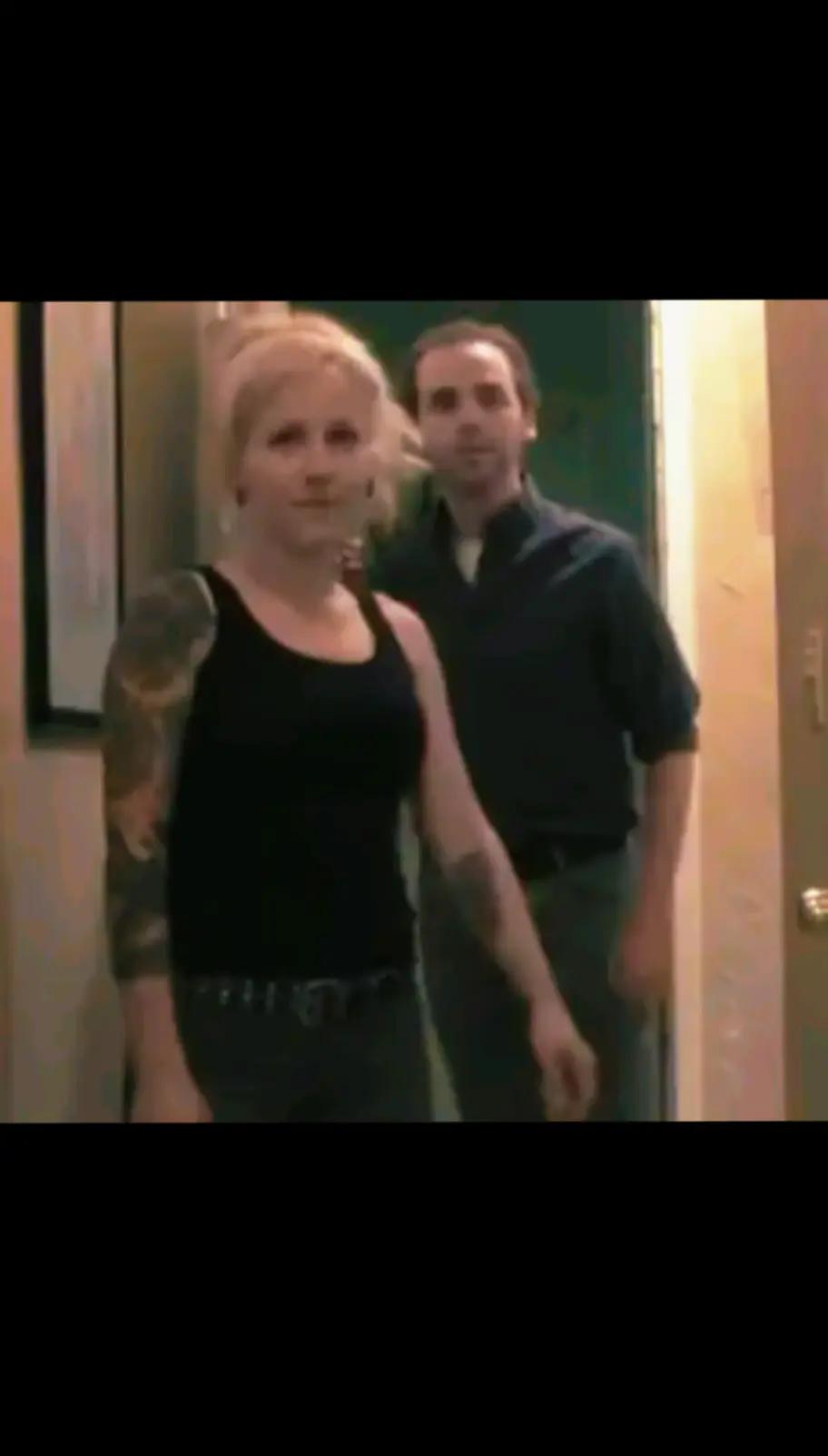@samrobertslittlesister