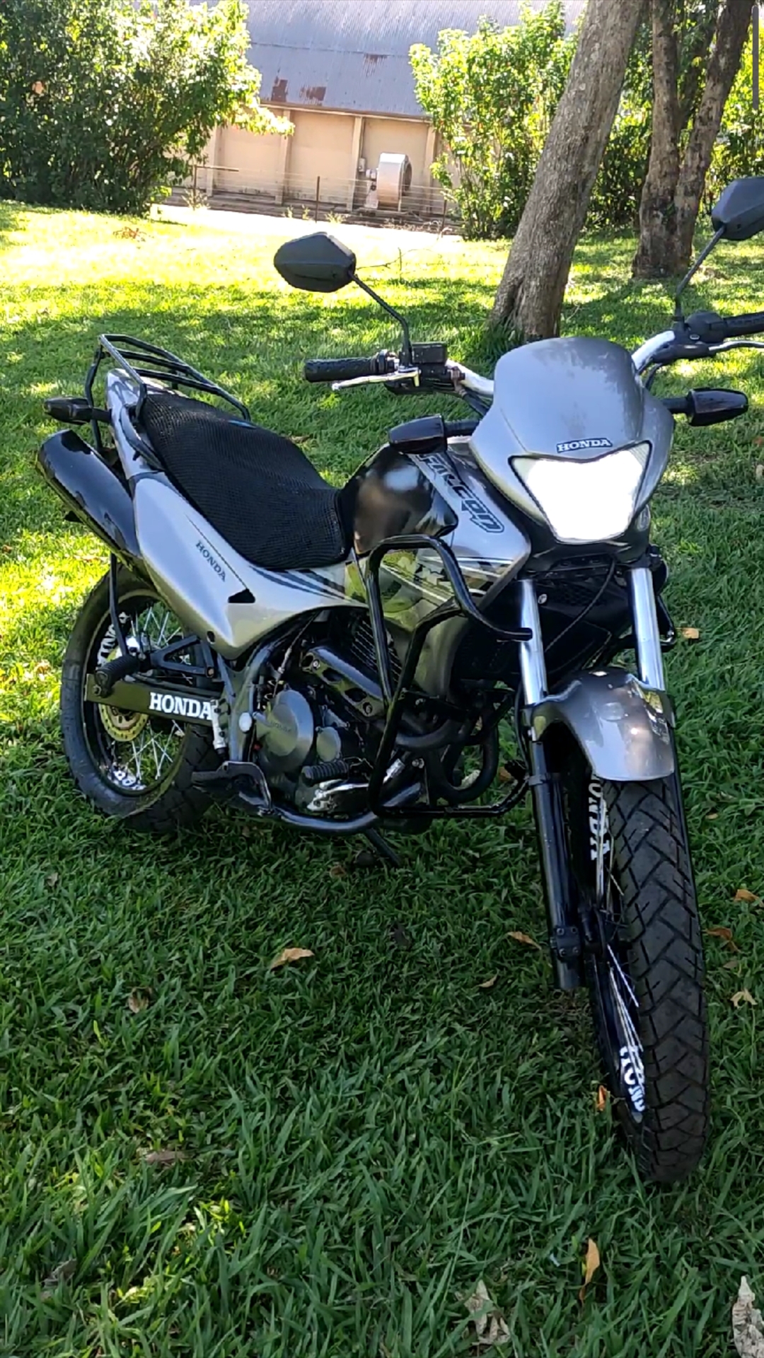 @Falcon_TremBala