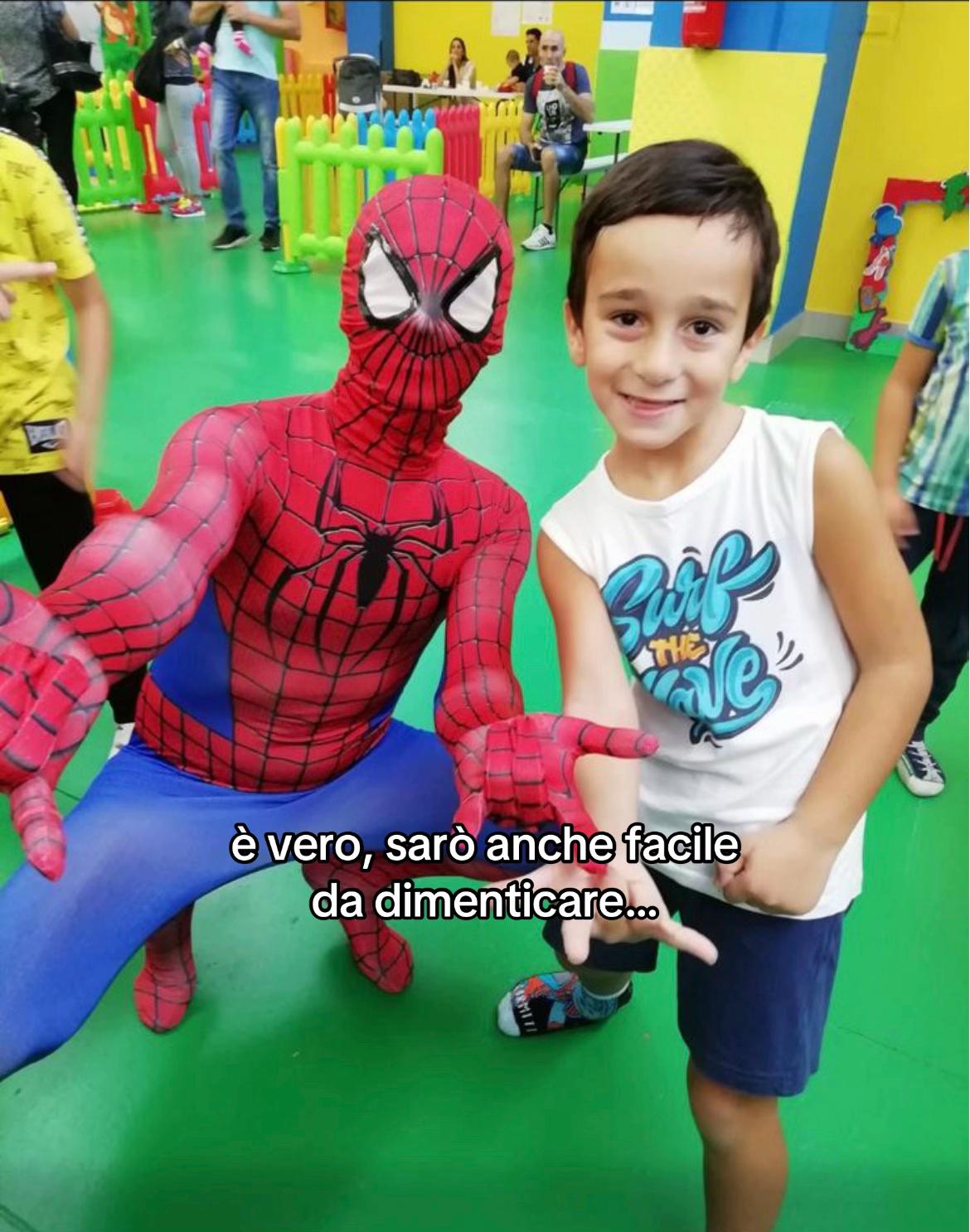 @𝓽𝓱𝓸𝓶𝓶𝔂!!