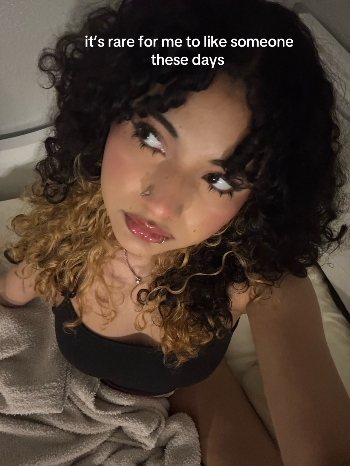 @⋆˙⟡