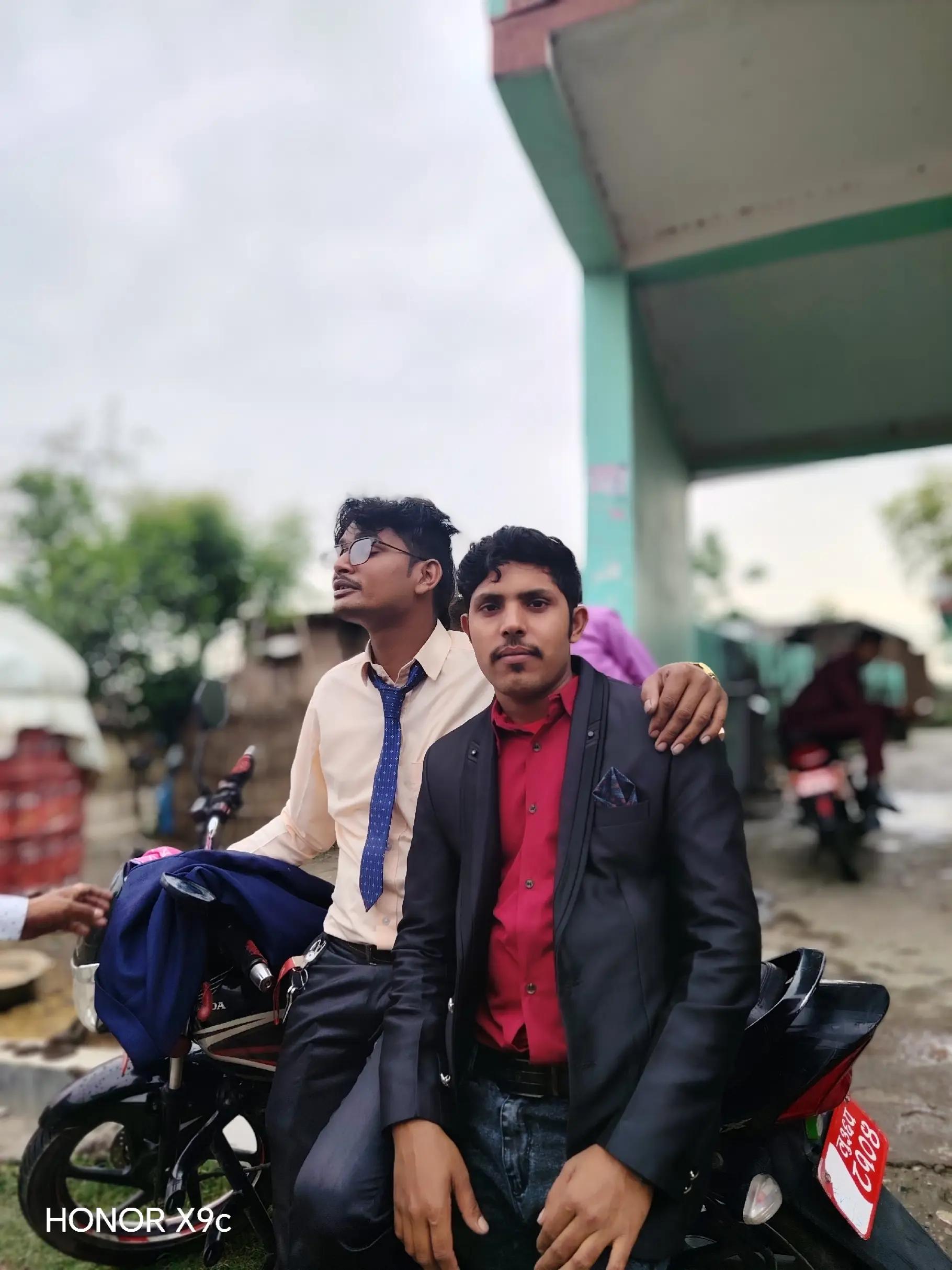 @Lalchand Nepali🇳🇵🇳🇵