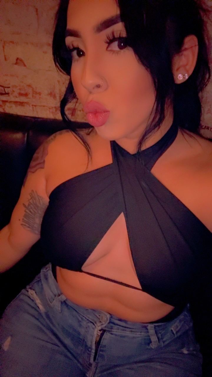 @Yvette🖤🤍