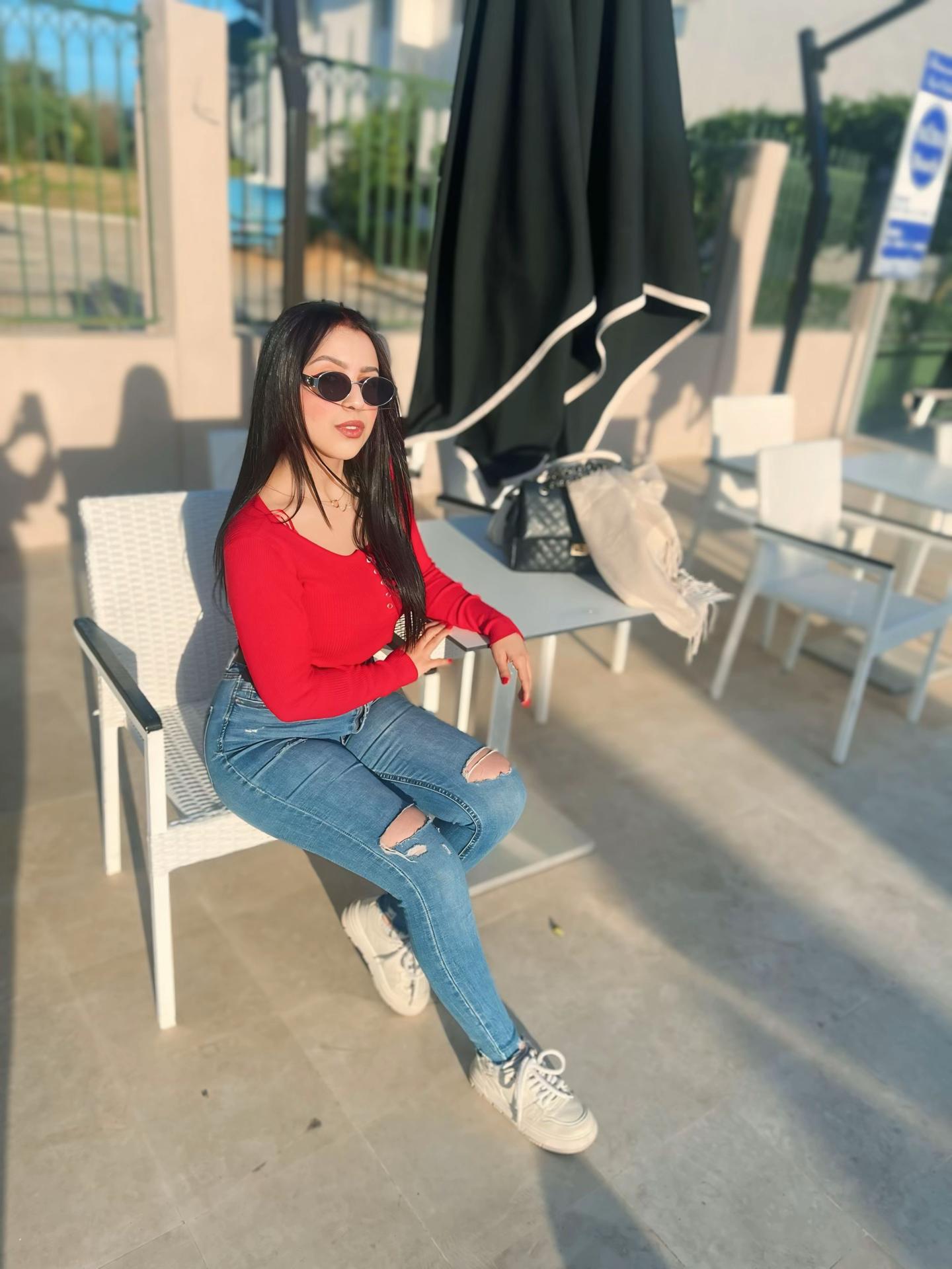 @Amira ben salem๐