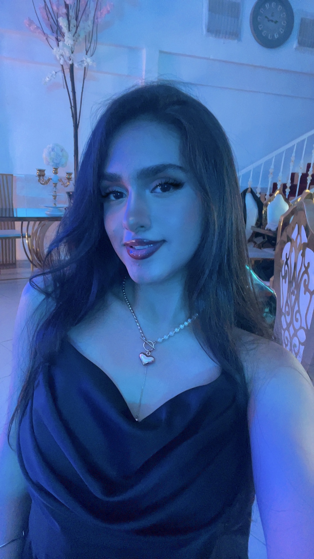 @Parniya