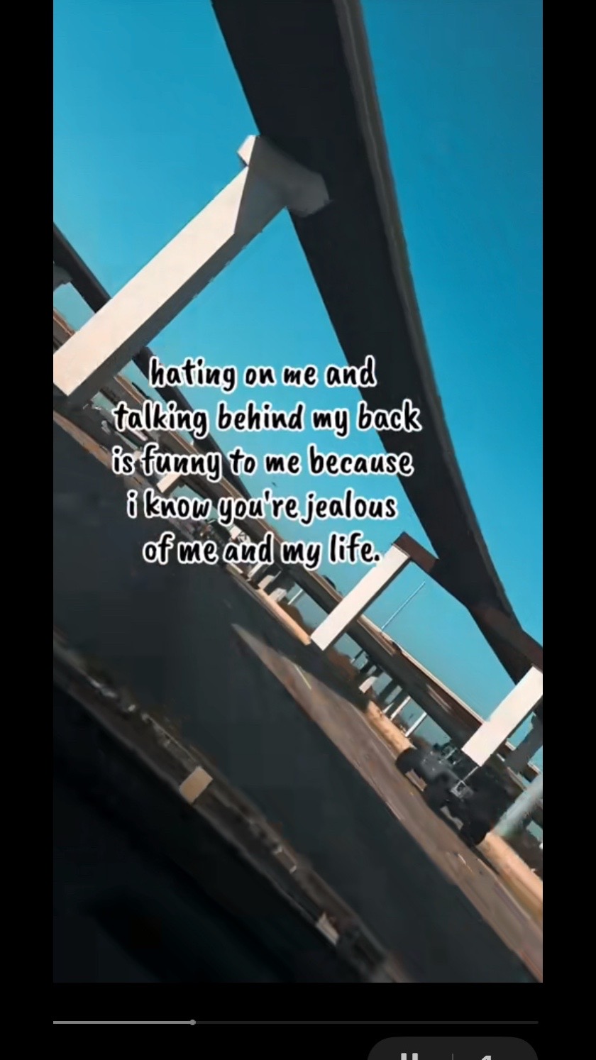 @🖤🩶cali🖤🩶