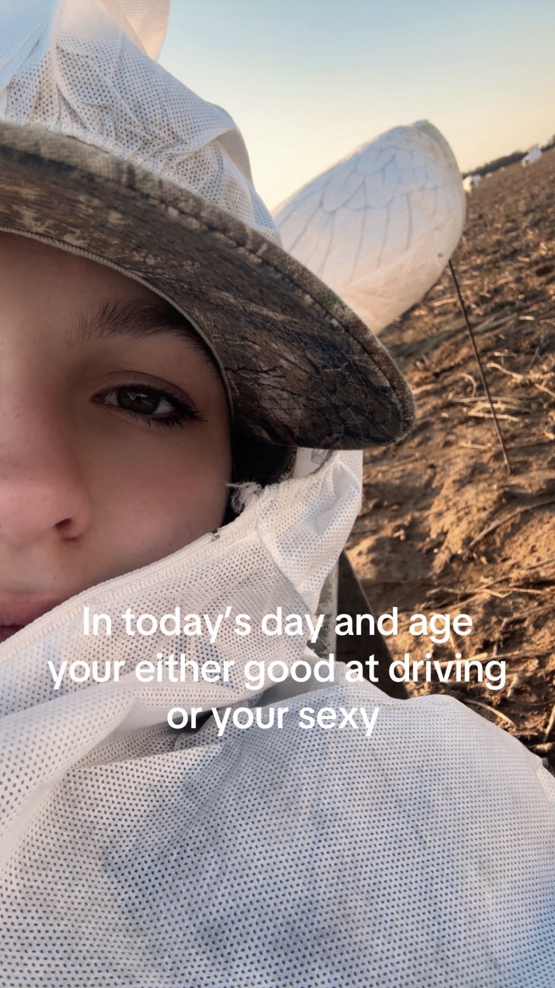 @HeyheyitsLivi