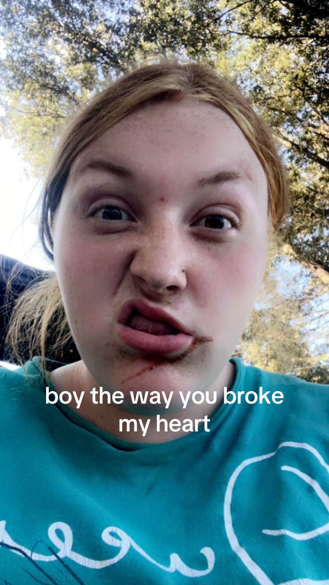 @kaykeerae