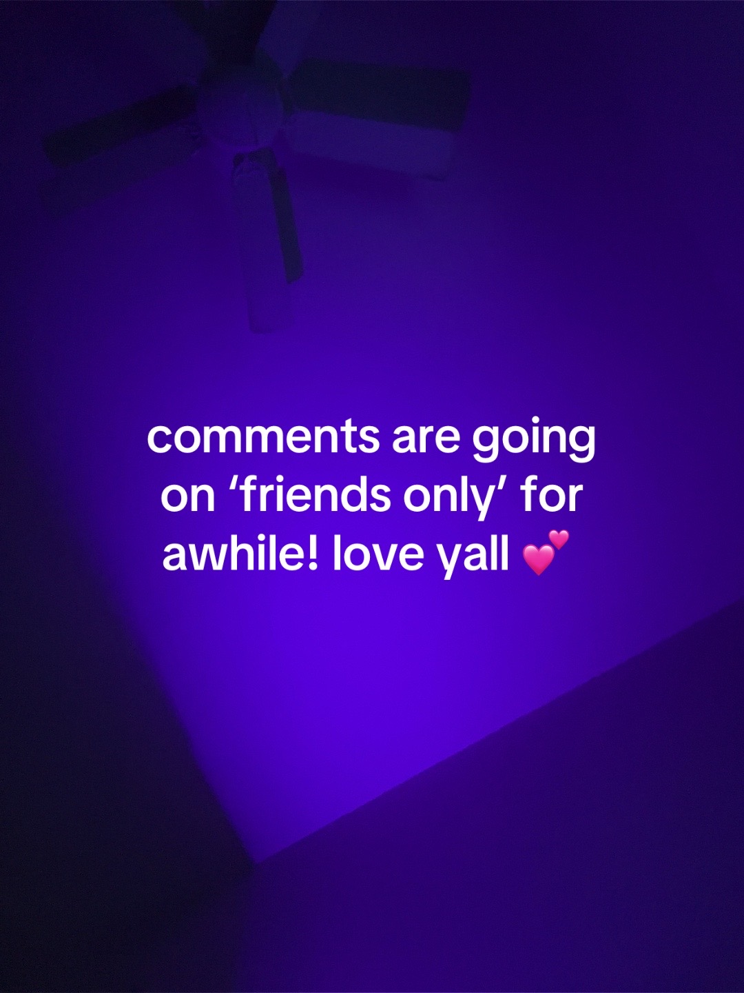 @𝓒𝓪𝓻𝓵𝔂 (SEEN MEL COUNT:1)