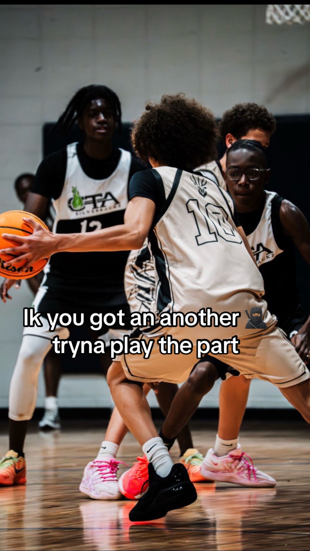 @𝗔𝗝🐍