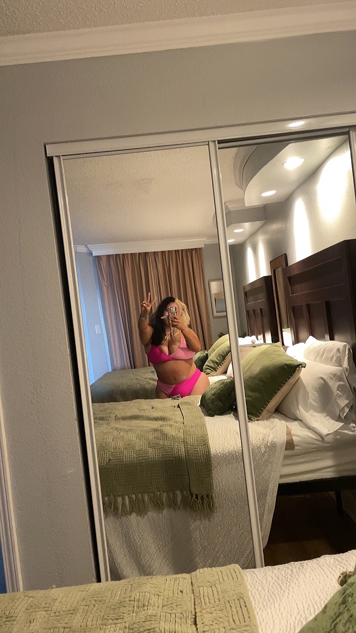@🫶🏽