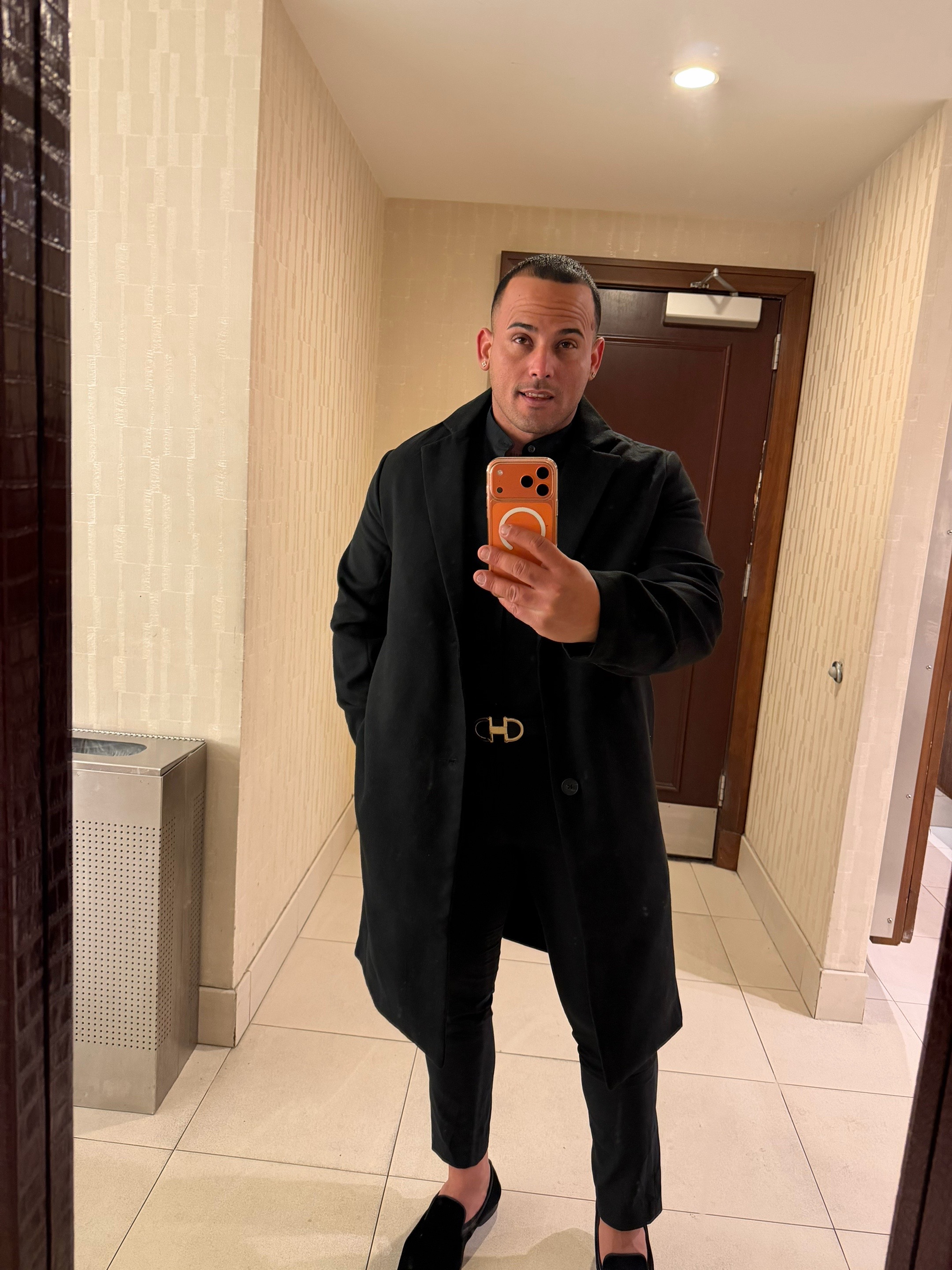 @Leandro González