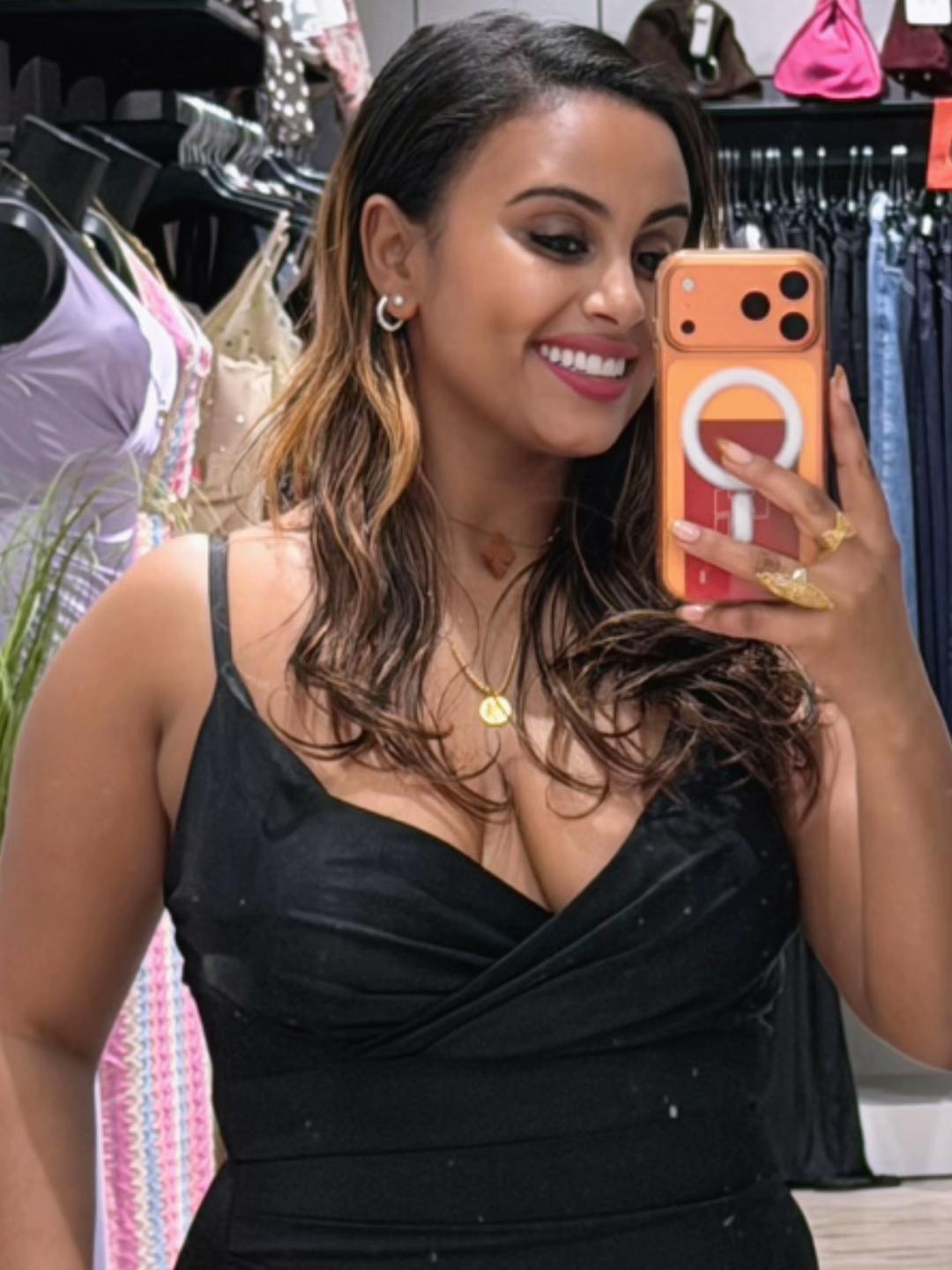 @MelatMelania1