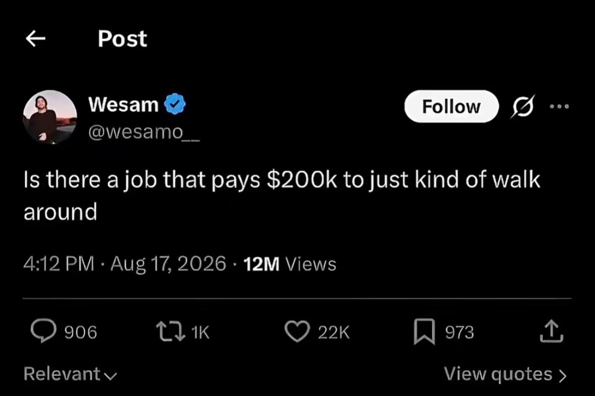 @•